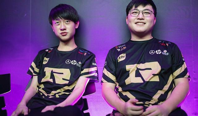 展示了他对 展示了他对